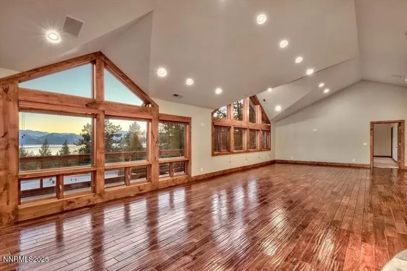 606 Jerry, Zephyr Cove, Nevada 89448, 5 Bedrooms Bedrooms, ,6 BathroomsBathrooms,Residential,Residential,Jerry,250052997