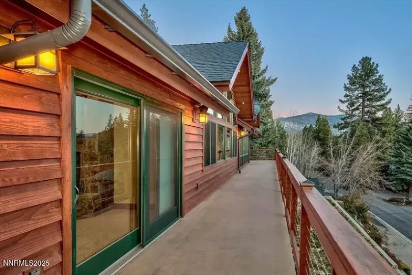 606 Jerry, Zephyr Cove, Nevada 89448, 5 Bedrooms Bedrooms, ,6 BathroomsBathrooms,Residential,Residential,Jerry,250052997