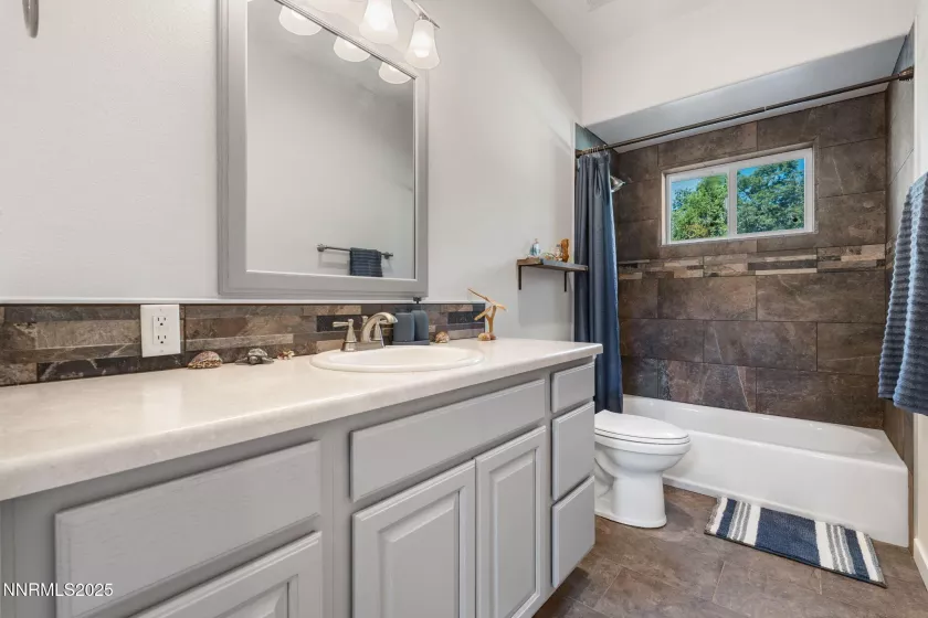 21415 Pinenut, Reno, Nevada 89521, 3 Bedrooms Bedrooms, ,3 BathroomsBathrooms,Residential,Residential,Pinenut,250052998