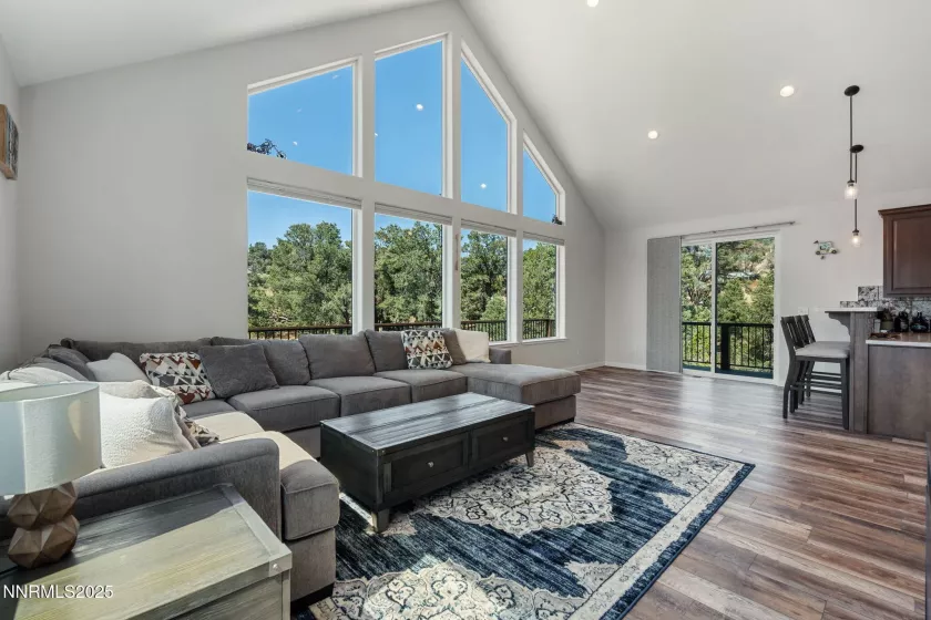 21415 Pinenut, Reno, Nevada 89521, 3 Bedrooms Bedrooms, ,3 BathroomsBathrooms,Residential,Residential,Pinenut,250052998
