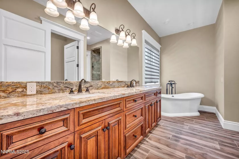 6145 Triple Crown, Reno, Nevada 89509, 3 Bedrooms Bedrooms, ,4 BathroomsBathrooms,Residential,Residential,Triple Crown,250052999