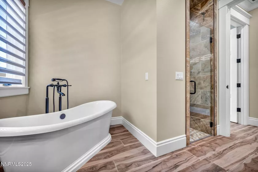6145 Triple Crown, Reno, Nevada 89509, 3 Bedrooms Bedrooms, ,4 BathroomsBathrooms,Residential,Residential,Triple Crown,250052999