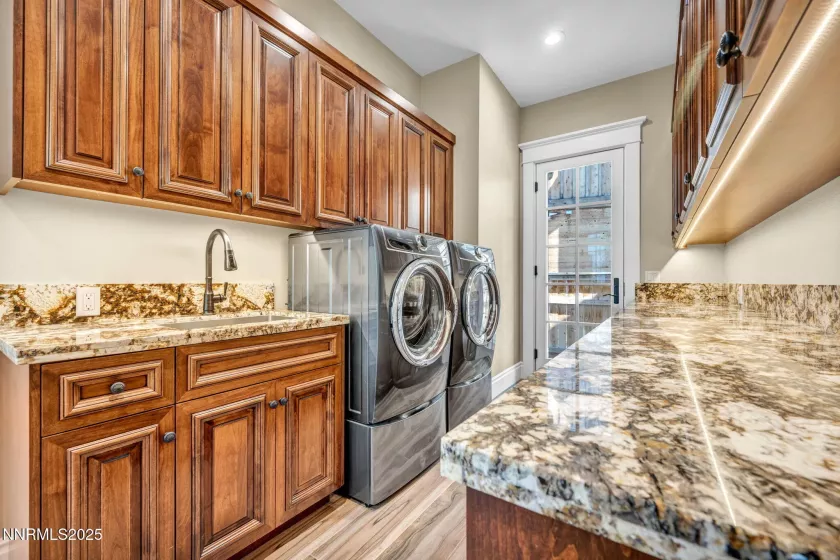 6145 Triple Crown, Reno, Nevada 89509, 3 Bedrooms Bedrooms, ,4 BathroomsBathrooms,Residential,Residential,Triple Crown,250052999