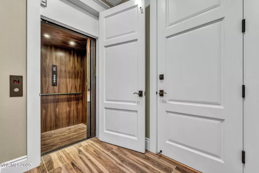 6145 Triple Crown, Reno, Nevada 89509, 3 Bedrooms Bedrooms, ,4 BathroomsBathrooms,Residential,Residential,Triple Crown,250052999