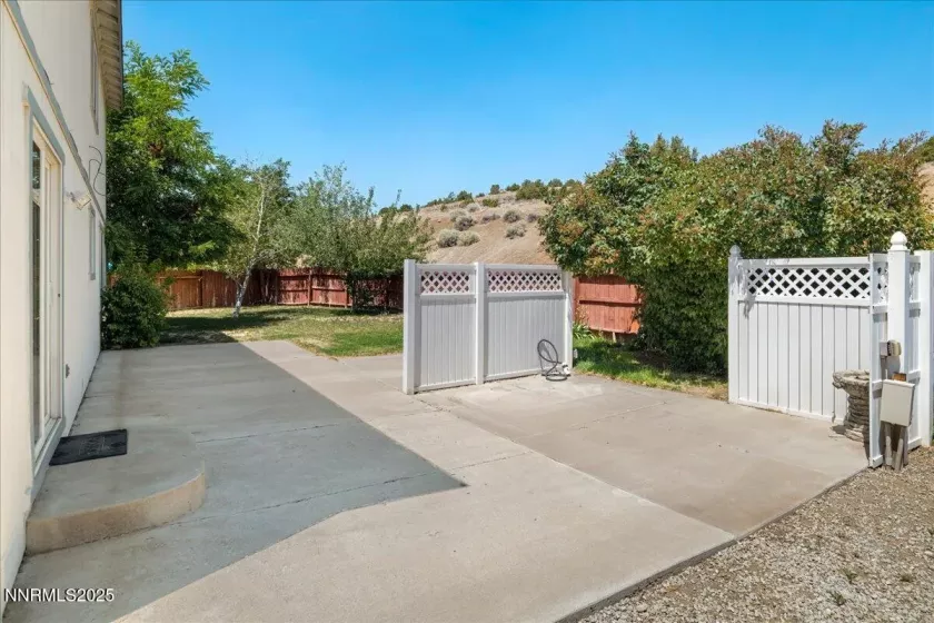 7339 Warhol, Sun Valley, Nevada 89433, 4 Bedrooms Bedrooms, ,3 BathroomsBathrooms,Residential,Residential,Warhol,250053000