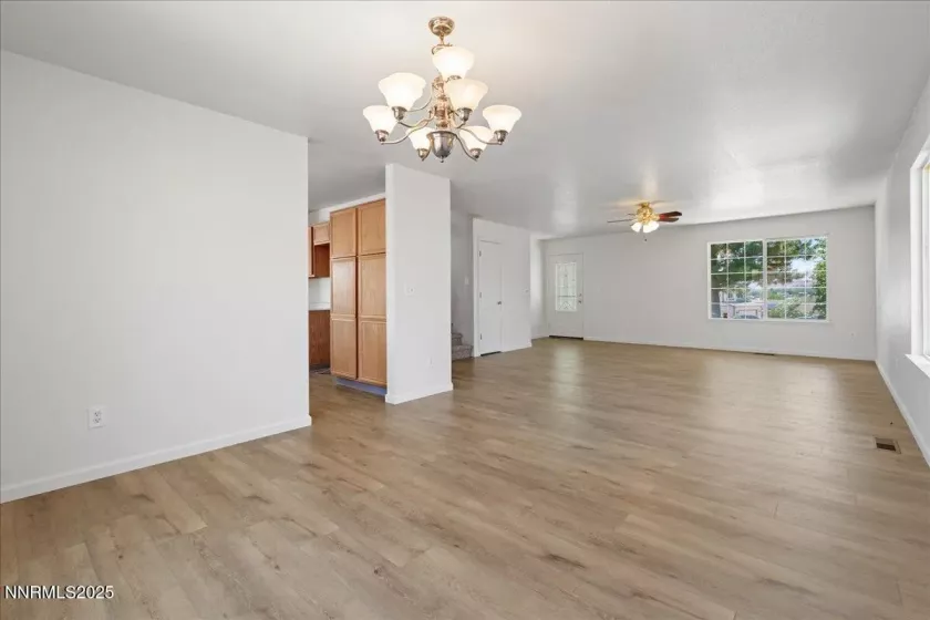 7339 Warhol, Sun Valley, Nevada 89433, 4 Bedrooms Bedrooms, ,3 BathroomsBathrooms,Residential,Residential,Warhol,250053000