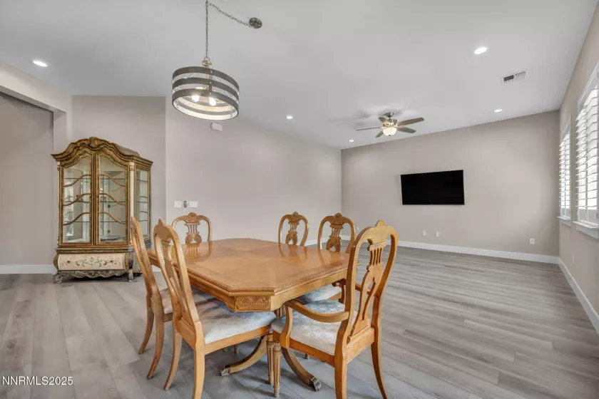 2250 Copper Brand, Reno, Nevada 89521, 2 Bedrooms Bedrooms, ,2 BathroomsBathrooms,Residential,Residential,Copper Brand,250053002