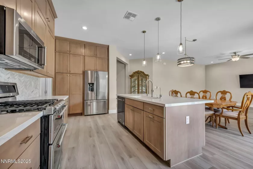 2250 Copper Brand, Reno, Nevada 89521, 2 Bedrooms Bedrooms, ,2 BathroomsBathrooms,Residential,Residential,Copper Brand,250053002