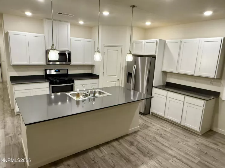 969 Kathryn, Fernley, Nevada 89408, 4 Bedrooms Bedrooms, ,2 BathroomsBathrooms,Residential,Residential,Kathryn,250053003