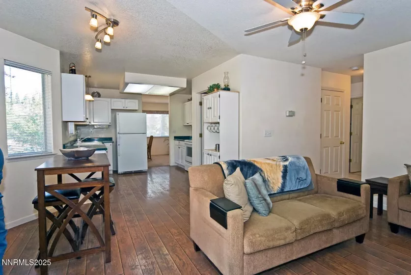235 Montgomery, Markleeville, California 96120, 4 Bedrooms Bedrooms, ,3 BathroomsBathrooms,Residential,Residential,Montgomery,250053004