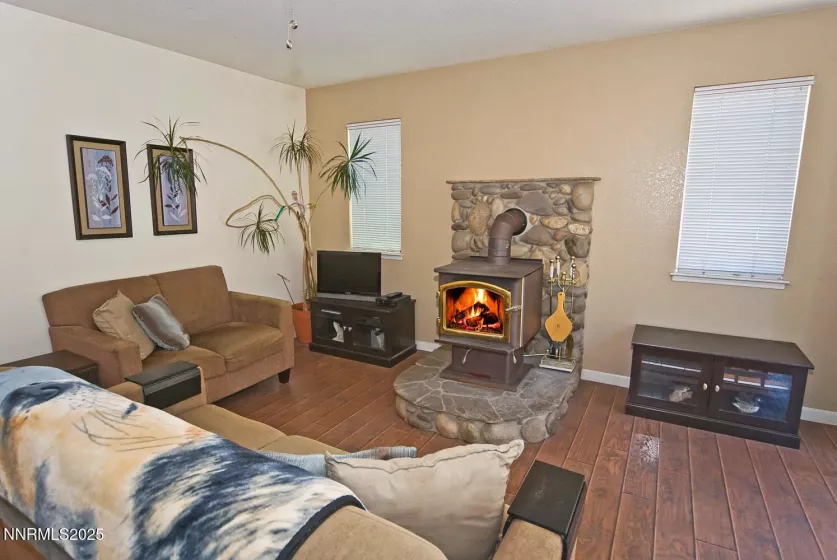 235 Montgomery, Markleeville, California 96120, 4 Bedrooms Bedrooms, ,3 BathroomsBathrooms,Residential,Residential,Montgomery,250053004