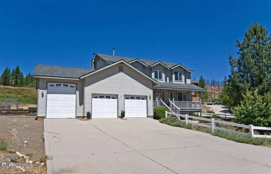 235 Montgomery, Markleeville, California 96120, 4 Bedrooms Bedrooms, ,3 BathroomsBathrooms,Residential,Residential,Montgomery,250053004