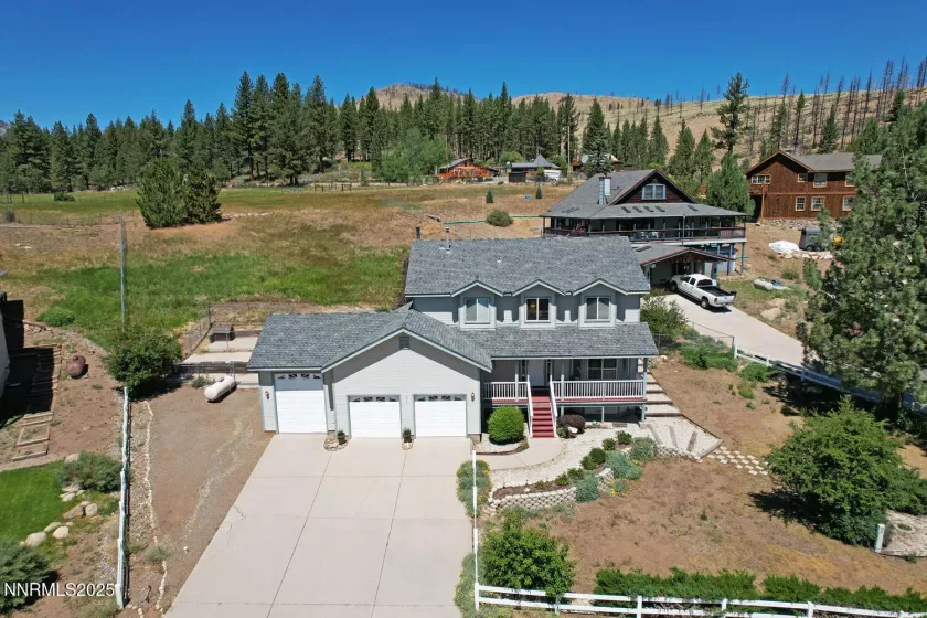 235 Montgomery, Markleeville, California 96120, 4 Bedrooms Bedrooms, ,3 BathroomsBathrooms,Residential,Residential,Montgomery,250053004