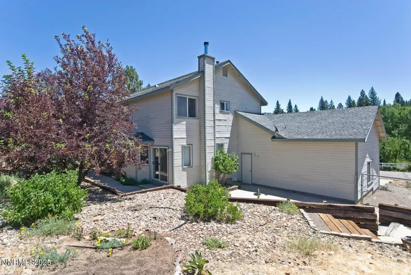 235 Montgomery, Markleeville, California 96120, 4 Bedrooms Bedrooms, ,3 BathroomsBathrooms,Residential,Residential,Montgomery,250053004