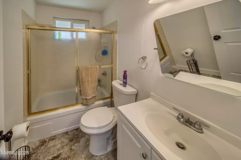 2625 Rock, Sparks, Nevada 89431, 4 Bedrooms Bedrooms, ,2 BathroomsBathrooms,Residential,Residential,Rock,250053006