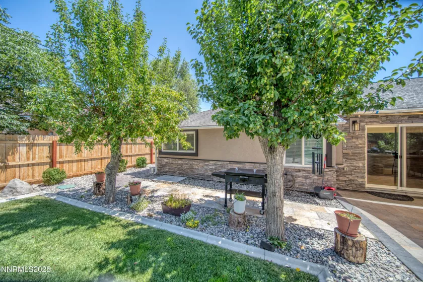 2625 Rock, Sparks, Nevada 89431, 4 Bedrooms Bedrooms, ,2 BathroomsBathrooms,Residential,Residential,Rock,250053006