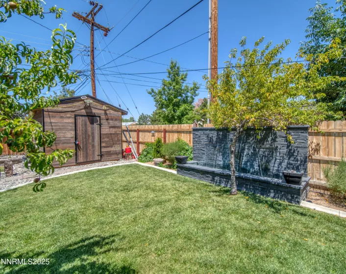 2625 Rock, Sparks, Nevada 89431, 4 Bedrooms Bedrooms, ,2 BathroomsBathrooms,Residential,Residential,Rock,250053006
