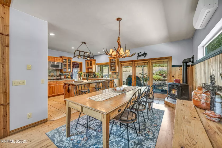 115281 US-395, Topaz, California 96133, 3 Bedrooms Bedrooms, ,3 BathroomsBathrooms,Residential,Residential,US-395,250053007