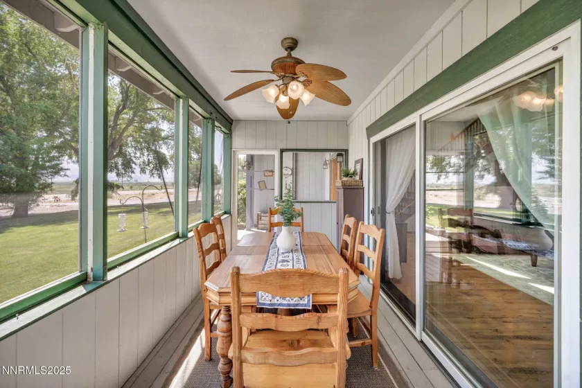 115281 US-395, Topaz, California 96133, 3 Bedrooms Bedrooms, ,3 BathroomsBathrooms,Residential,Residential,US-395,250053007