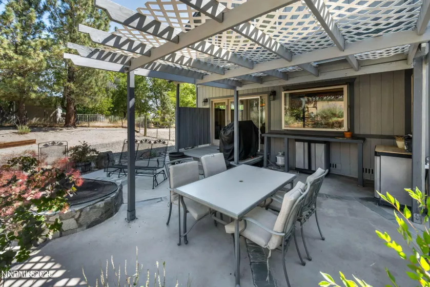 115281 US-395, Topaz, California 96133, 3 Bedrooms Bedrooms, ,3 BathroomsBathrooms,Residential,Residential,US-395,250053007