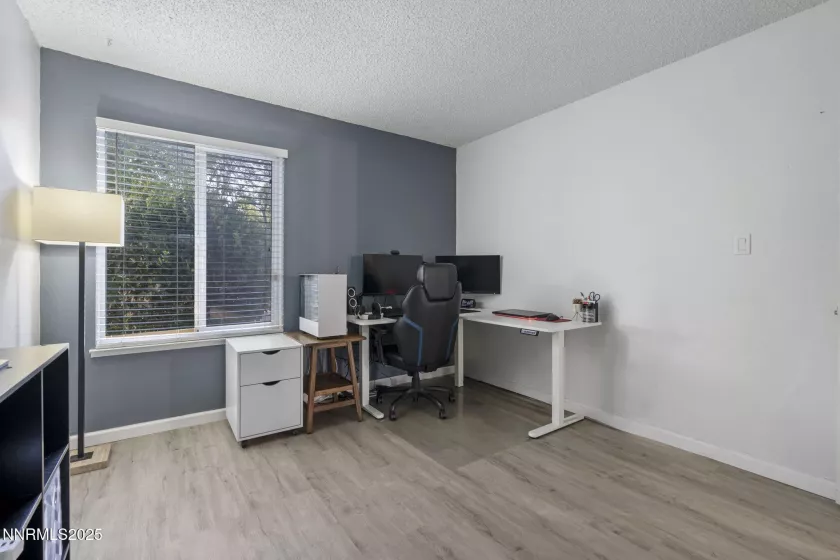 1555 Delucchi, Reno, Nevada 89502, 2 Bedrooms Bedrooms, ,1 BathroomBathrooms,Residential,Residential,Delucchi,250053010