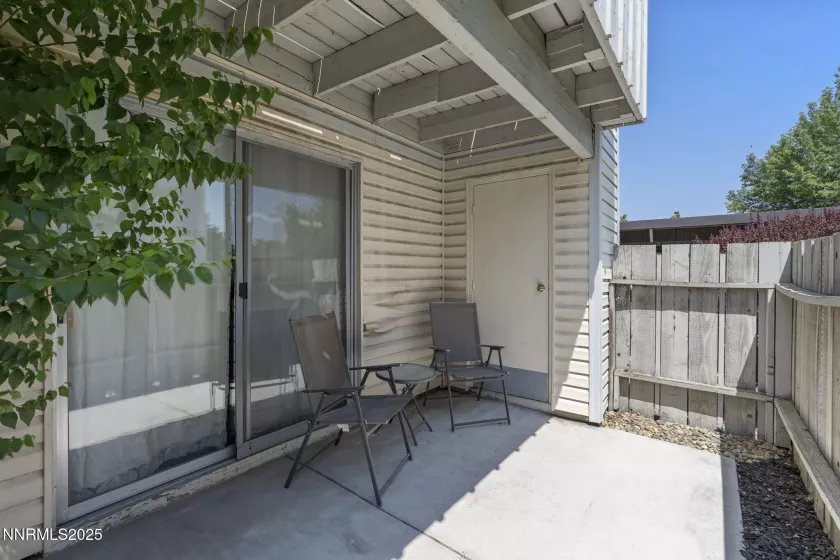 1555 Delucchi, Reno, Nevada 89502, 2 Bedrooms Bedrooms, ,1 BathroomBathrooms,Residential,Residential,Delucchi,250053010