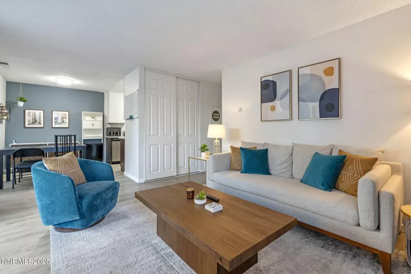 1555 Delucchi, Reno, Nevada 89502, 2 Bedrooms Bedrooms, ,1 BathroomBathrooms,Residential,Residential,Delucchi,250053010