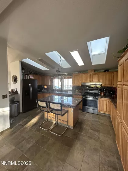 1625 Youngberg, Winnemucca, Nevada 89445, 3 Bedrooms Bedrooms, ,2 BathroomsBathrooms,Residential,Residential,Youngberg,250053012