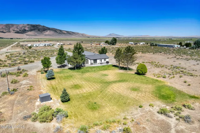 1625 Youngberg, Winnemucca, Nevada 89445, 3 Bedrooms Bedrooms, ,2 BathroomsBathrooms,Residential,Residential,Youngberg,250053012