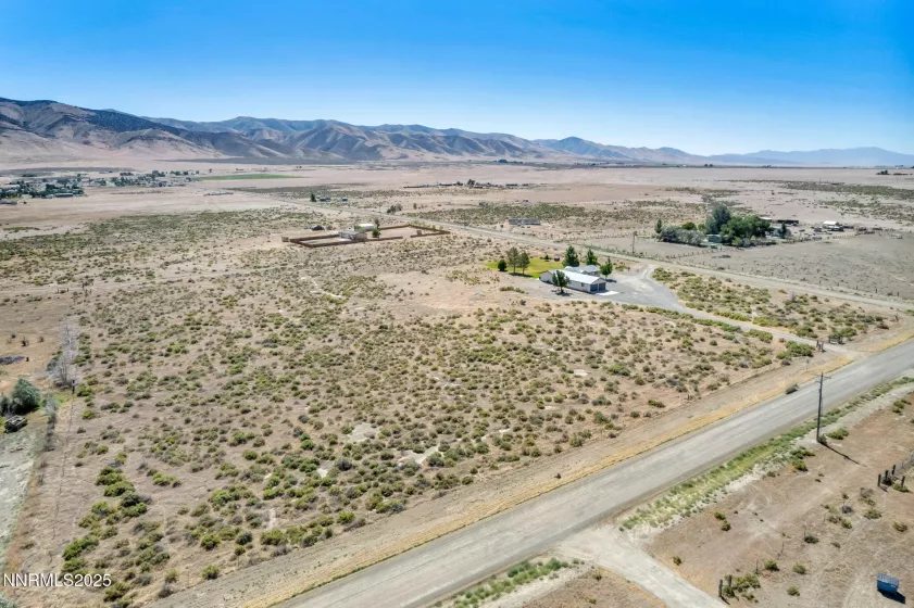 1625 Youngberg, Winnemucca, Nevada 89445, 3 Bedrooms Bedrooms, ,2 BathroomsBathrooms,Residential,Residential,Youngberg,250053012