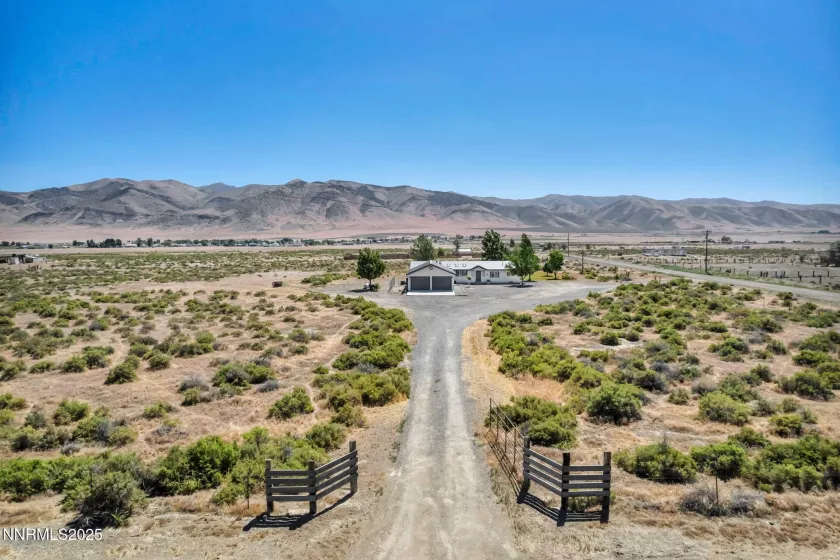 1625 Youngberg, Winnemucca, Nevada 89445, 3 Bedrooms Bedrooms, ,2 BathroomsBathrooms,Residential,Residential,Youngberg,250053012