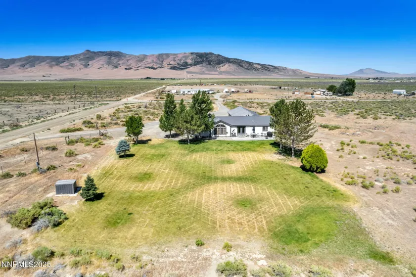 1625 Youngberg, Winnemucca, Nevada 89445, 3 Bedrooms Bedrooms, ,2 BathroomsBathrooms,Residential,Residential,Youngberg,250053012