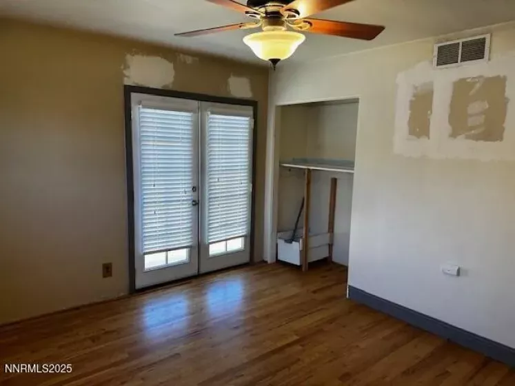 Primary suite