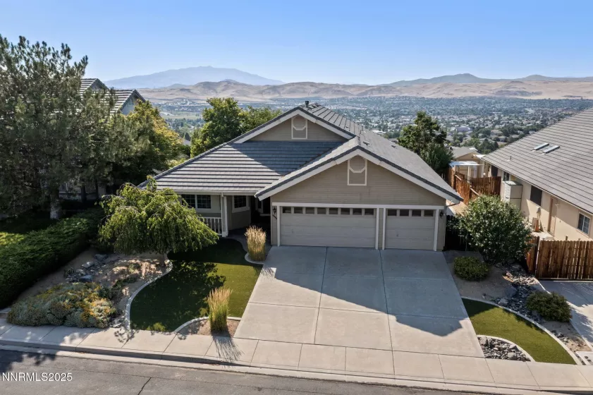 4535 Desert Hills, Sparks, Nevada 89436, 3 Bedrooms Bedrooms, ,2 BathroomsBathrooms,Residential,Residential,Desert Hills,250053014