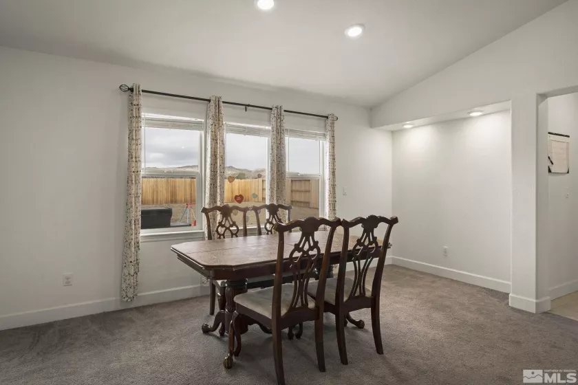 1981 Lanstar, Sparks, Nevada 89441, 4 Bedrooms Bedrooms, ,3 BathroomsBathrooms,Residential,Residential,Lanstar,250004578