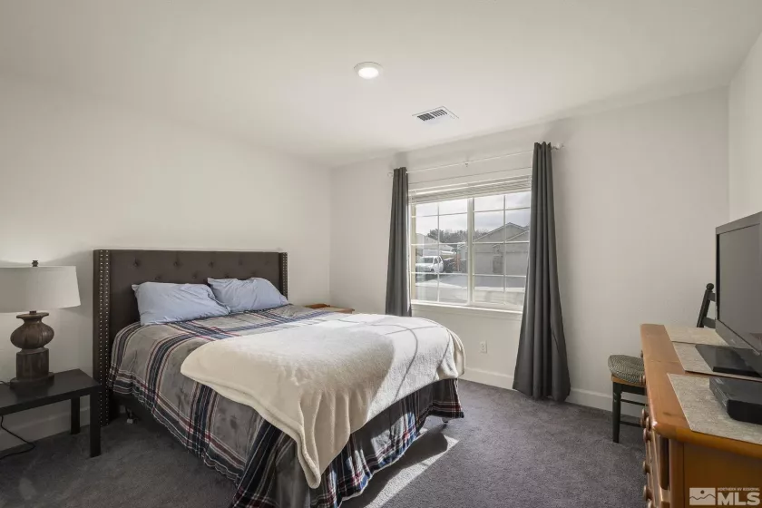 1981 Lanstar, Sparks, Nevada 89441, 4 Bedrooms Bedrooms, ,3 BathroomsBathrooms,Residential,Residential,Lanstar,250004578