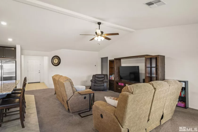 1981 Lanstar, Sparks, Nevada 89441, 4 Bedrooms Bedrooms, ,3 BathroomsBathrooms,Residential,Residential,Lanstar,250004578