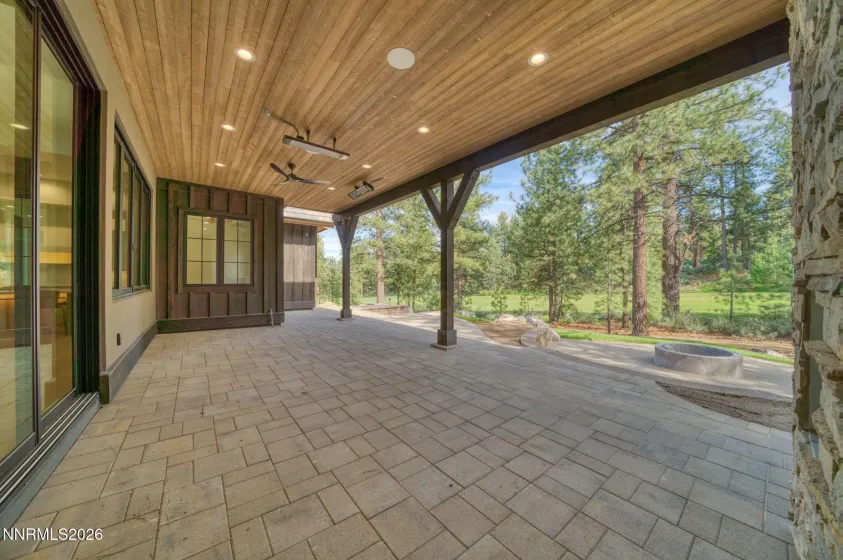 5320 Nestle, Reno, Nevada 89511, 4 Bedrooms Bedrooms, ,5 BathroomsBathrooms,Residential,Residential,Nestle,0,230008599