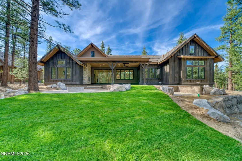 5320 Nestle, Reno, Nevada 89511, 4 Bedrooms Bedrooms, ,5 BathroomsBathrooms,Residential,Residential,Nestle,0,230008599
