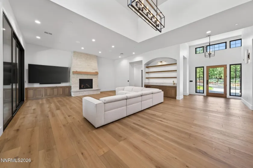 5320 Nestle, Reno, Nevada 89511, 4 Bedrooms Bedrooms, ,5 BathroomsBathrooms,Residential,Residential,Nestle,0,230008599