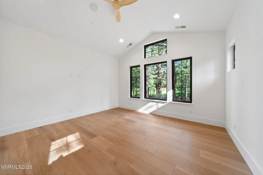 5320 Nestle, Reno, Nevada 89511, 4 Bedrooms Bedrooms, ,5 BathroomsBathrooms,Residential,Residential,Nestle,0,230008599