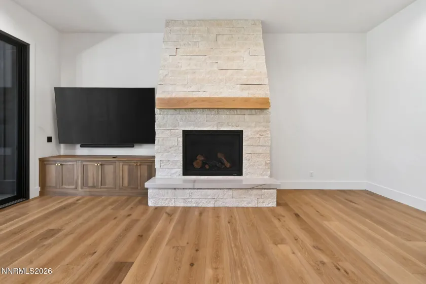 5320 Nestle, Reno, Nevada 89511, 4 Bedrooms Bedrooms, ,5 BathroomsBathrooms,Residential,Residential,Nestle,0,230008599