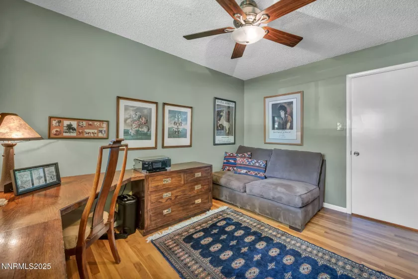 80 Strawberry, Reno, Nevada 89509, 3 Bedrooms Bedrooms, ,2 BathroomsBathrooms,Residential,Residential,Strawberry,250052269