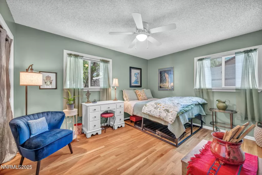 80 Strawberry, Reno, Nevada 89509, 3 Bedrooms Bedrooms, ,2 BathroomsBathrooms,Residential,Residential,Strawberry,250052269