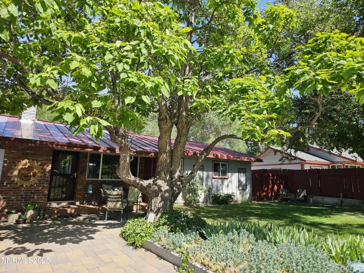 80 Strawberry, Reno, Nevada 89509, 3 Bedrooms Bedrooms, ,2 BathroomsBathrooms,Residential,Residential,Strawberry,250052269