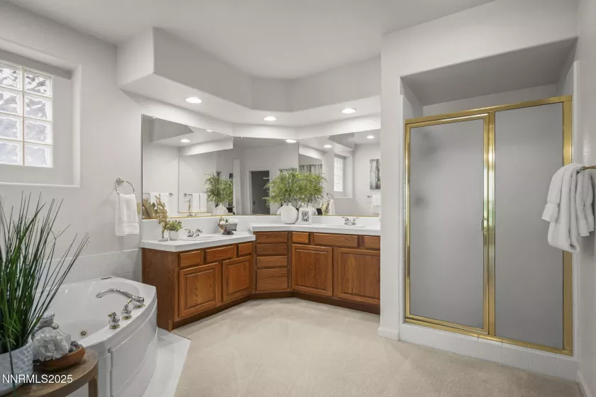4811 Elkcreek, Reno, Nevada 89519, 5 Bedrooms Bedrooms, ,3 BathroomsBathrooms,Residential,Residential,Elkcreek,250053019