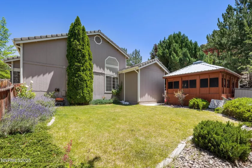 3280 Thornhill, Reno, Nevada 89509, 4 Bedrooms Bedrooms, ,3 BathroomsBathrooms,Residential,Residential,Thornhill,250053020