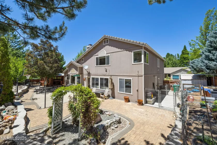 3280 Thornhill, Reno, Nevada 89509, 4 Bedrooms Bedrooms, ,3 BathroomsBathrooms,Residential,Residential,Thornhill,250053020