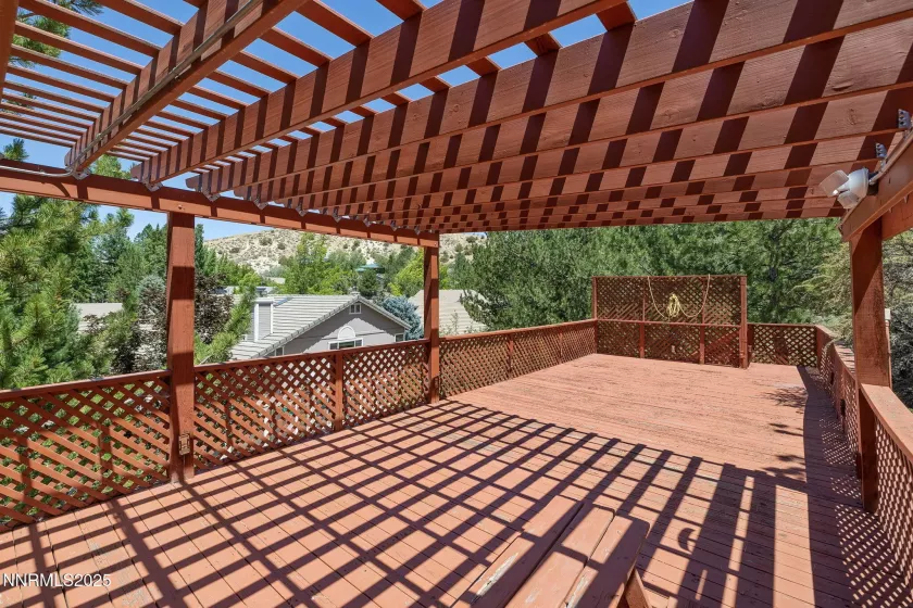 3280 Thornhill, Reno, Nevada 89509, 4 Bedrooms Bedrooms, ,3 BathroomsBathrooms,Residential,Residential,Thornhill,250053020