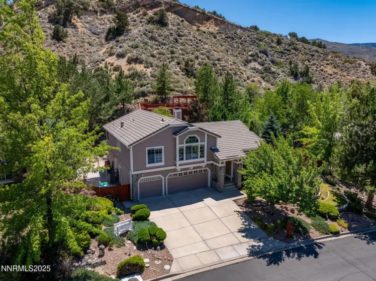3280 Thornhill, Reno, Nevada 89509, 4 Bedrooms Bedrooms, ,3 BathroomsBathrooms,Residential,Residential,Thornhill,250053020